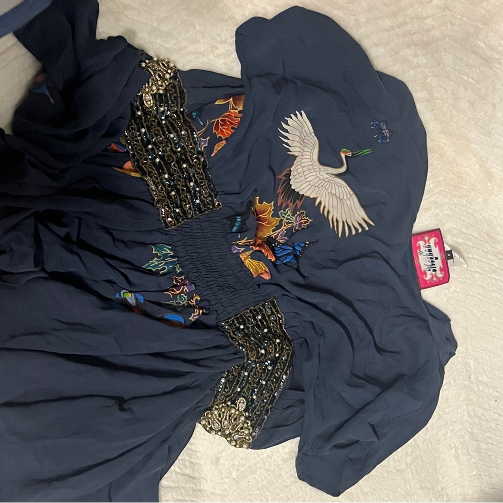 Meghan LA Dark Blue Kimono with Crane and Beaded Belt - Picture 6 of 9